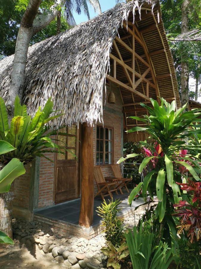 Batukaras Coconut Tree Cottages מראה חיצוני תמונה